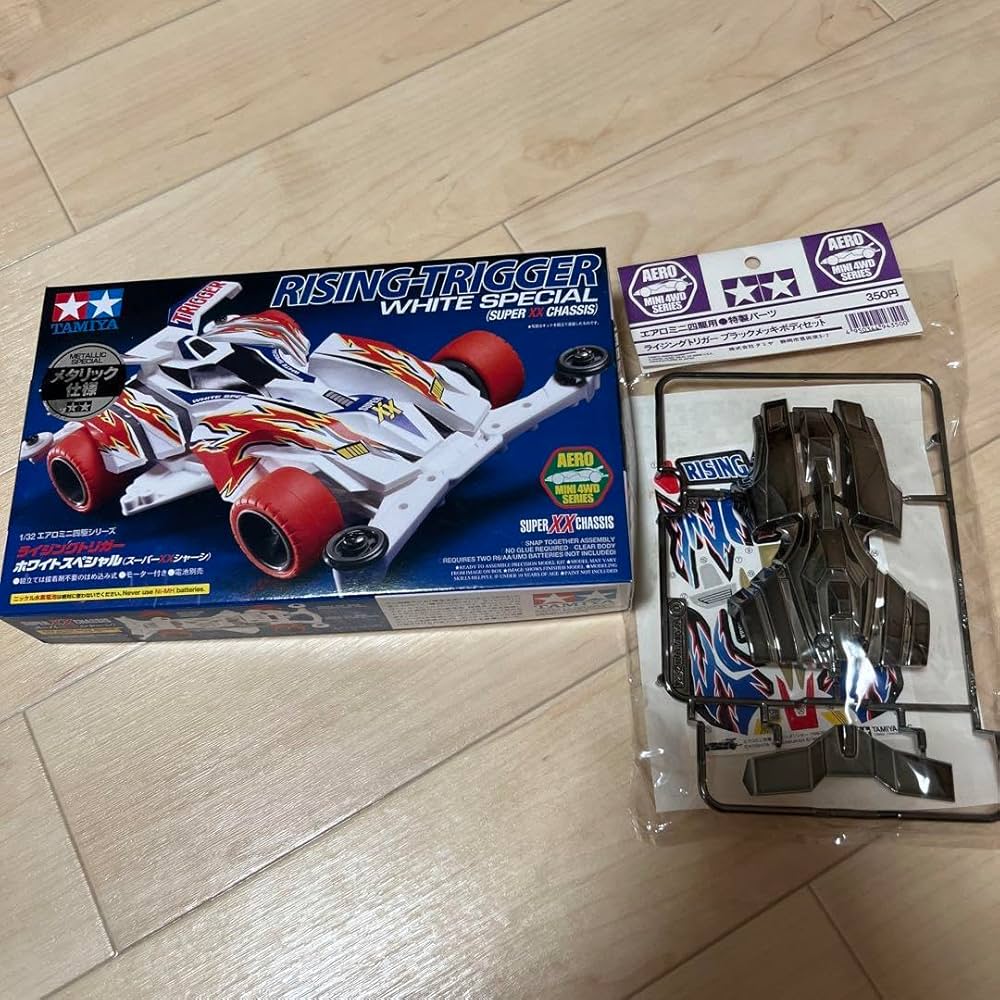 タミヤ ミニ四駆 ライジングトリガー ブラックメッキボディセット メッキホイール 激レアミニ四駆ライジングトリガーメッキセット